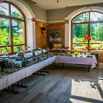 Folwark Lekuk Hotel Łękuk Mały