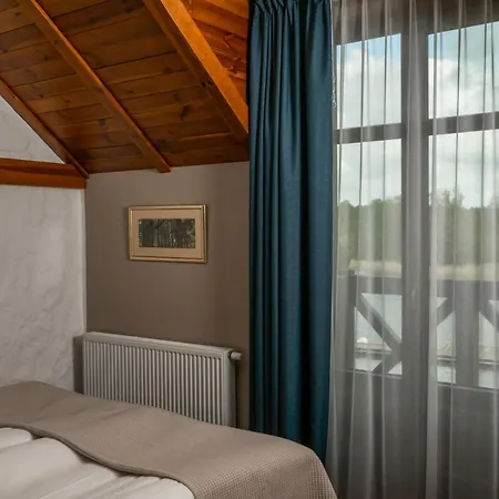 Hotel Folwark łękuk 3*
