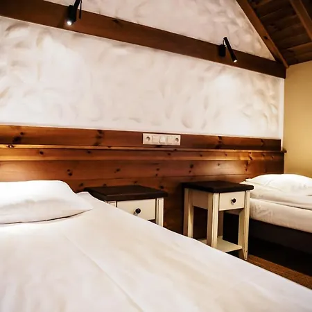 Folwark łękuk Hotel Łękuk Mały