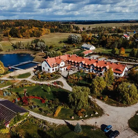 Hotel Folwark łękuk