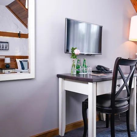 Hotel Folwark łękuk