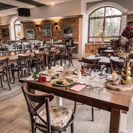 Otel Folwark Lekuk Łękuk Mały
