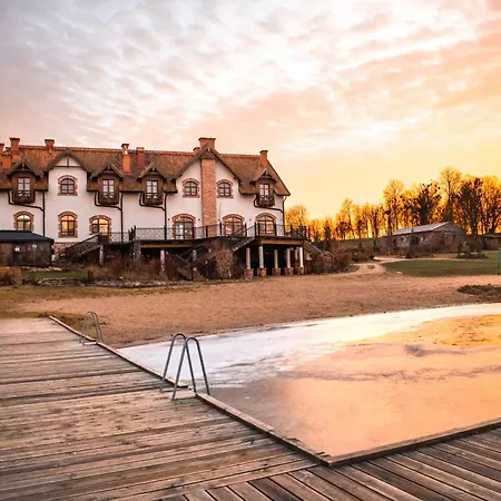 Folwark łękuk Hotel 3*