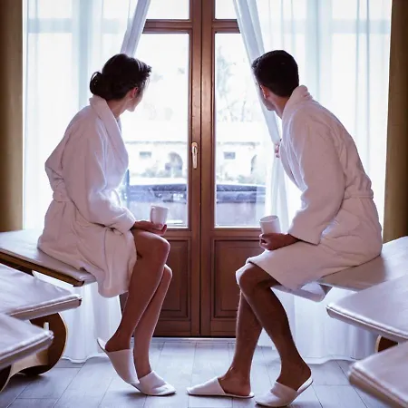 Folwark Lekuk Hotel Łękuk Mały