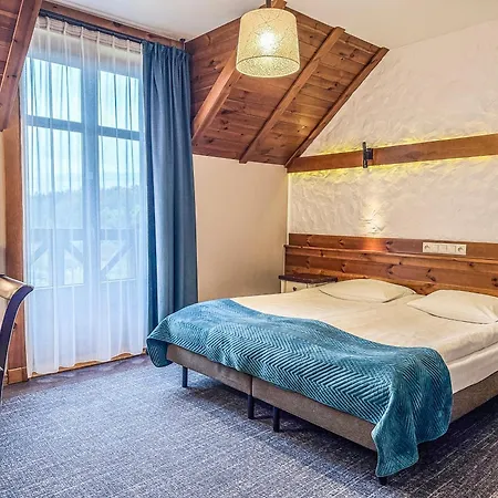 Folwark Lekuk Hotel 3*