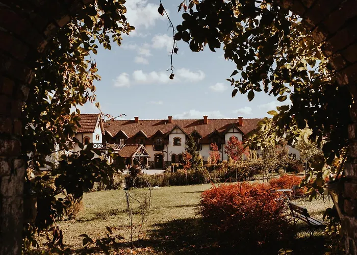 Hotel Folwark Lekuk Łękuk Mały