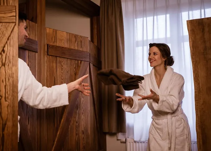 Hotel Folwark Lekuk Łękuk Mały